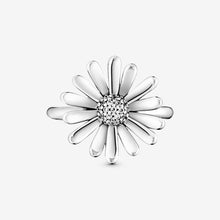 Load image into Gallery viewer, Pavé Daisy Flower Statement Ring
