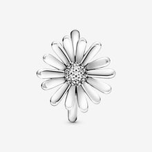Load image into Gallery viewer, Pavé Daisy Flower Statement Ring