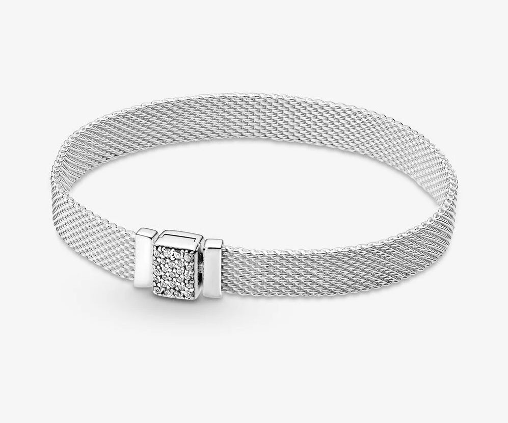 Pandora bracelet with charm set - Curbside pickup