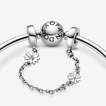 Load image into Gallery viewer, Daisy Flower Safety Chain Charm